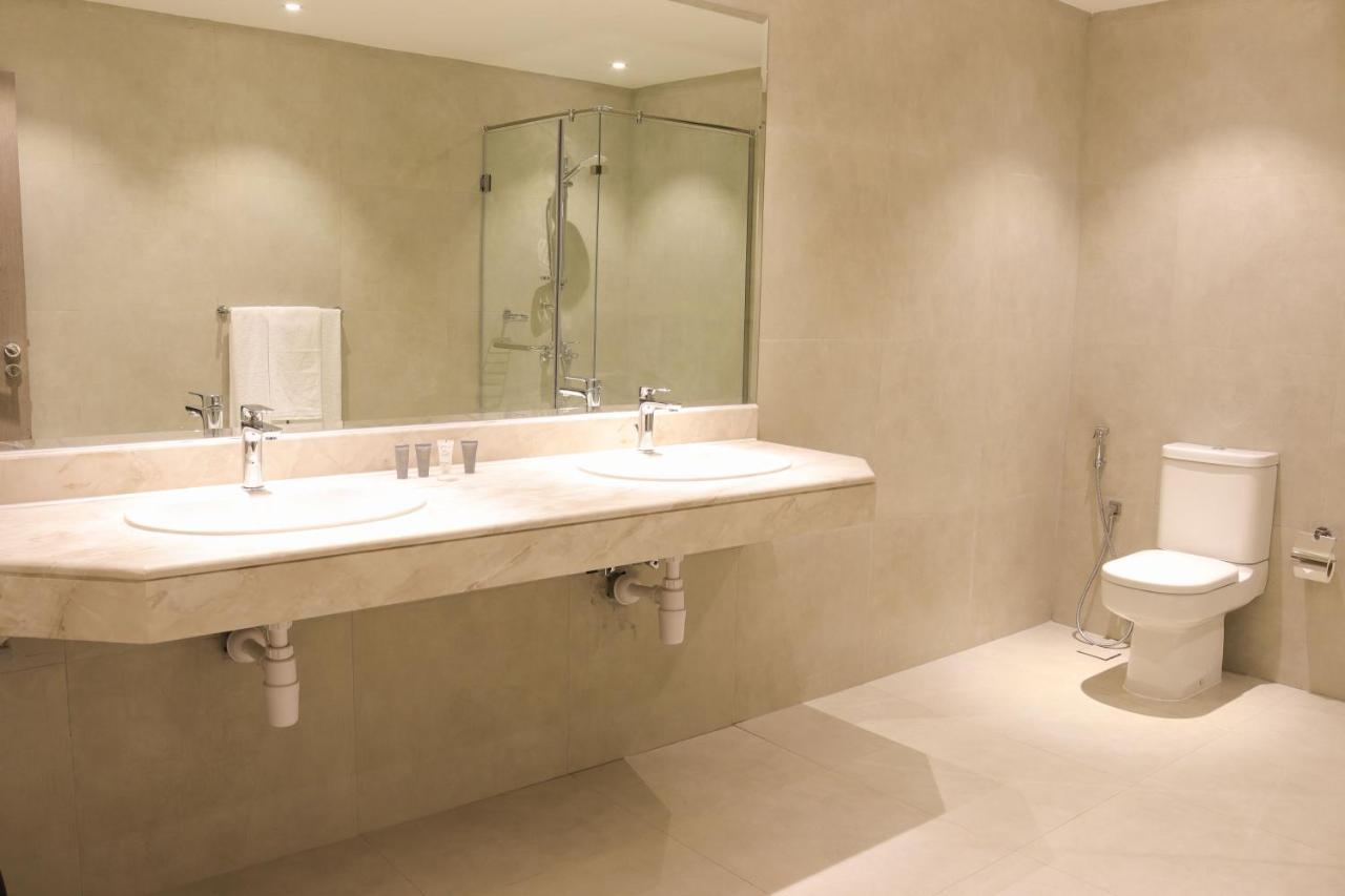 מנאמה Infinity Tower Suites Wll מראה חיצוני תמונה