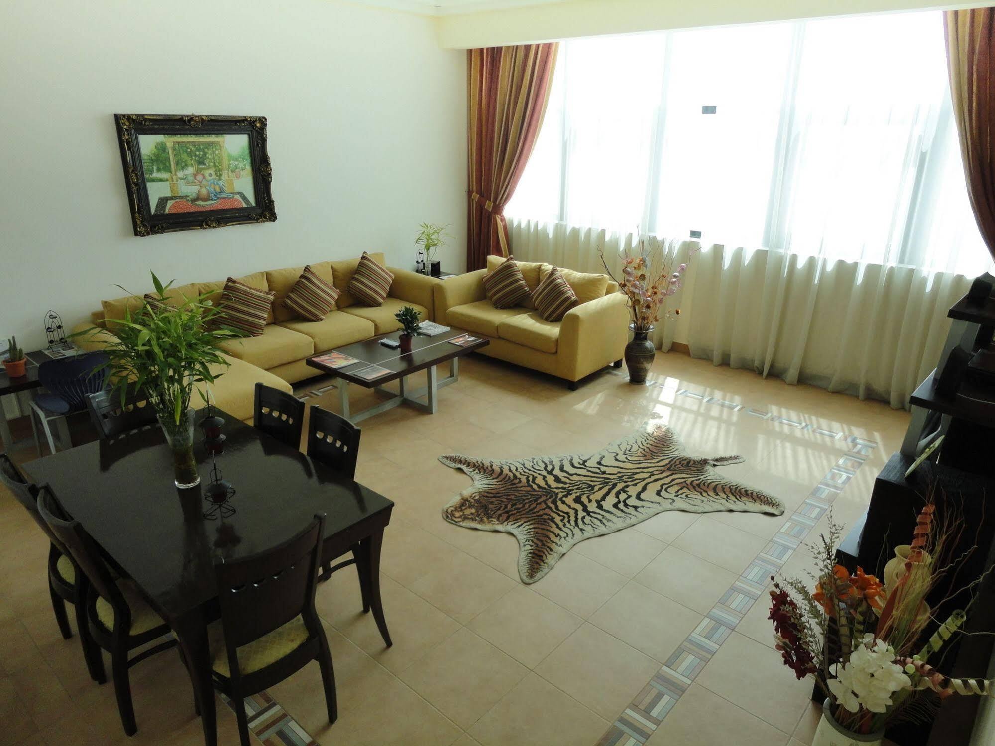 מנאמה Infinity Tower Suites Wll מראה חיצוני תמונה